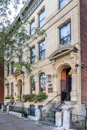 Luxury Brownstone | Walk to ALL | Washington Park
