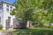 The Den - Cozy 1BR in Central Pleasant Ridge