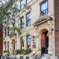 Luxury Brownstone | Walk to ALL | Washington Park