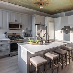 Parlor: Explore OTR/Downtown from a Renovated Condo
