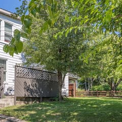 The Den - Cozy 1BR in Central Pleasant Ridge
