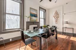 Deluxe 5-Bedroom Retreat Walkable to Everything