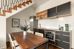 Lux Washington Park | Rooftop Patio | Free Parking