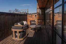 Luxurious Penthouse, No Expenses Spared OTR Palace