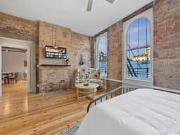 Luxury 4-Bedroom Retreat in Over the Rhine