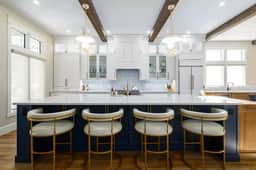 Luxury Home Under the Dome | 2 Min to Notre Dame