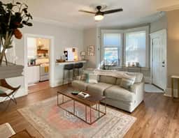 The Den - Cozy 1BR in Central Pleasant Ridge
