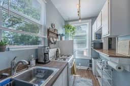 The Den - Cozy 1BR in Central Pleasant Ridge