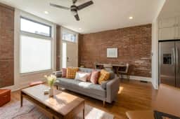 The Swan OTR, Rooftop and Parking, 3Br / 2.5Ba
