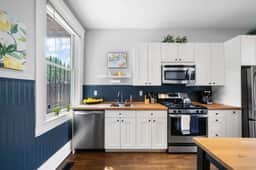 Walkable 2BR | Findlay Market | Downtown | UC 1