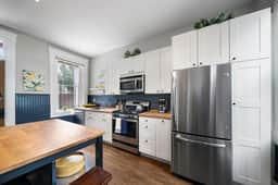Walkable 2BR | Findlay Market | Downtown | UC 1