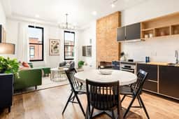 Washington Park | Rooftop Patio | Free Streetcar