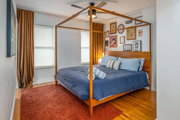 Centrally Located, Private Unit! - Image 1