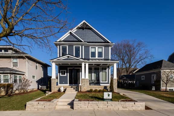 Luxury Home Under the Dome | 2 Min to Notre Dame - Image 1