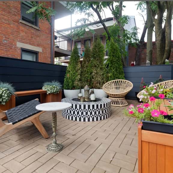 ♥♥ #1-Ranked Parkside Condo w/ Large Private Patio - Image 1