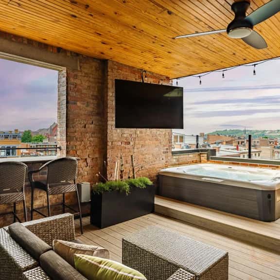 Lux Penthouse | Hot Tub | Rooftop Patio | OTR - Image 1
