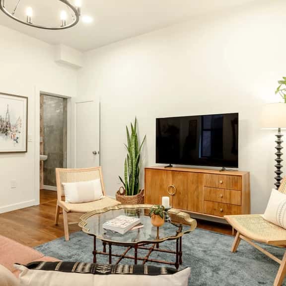 Walk to ALL | Washington Park | Gorgeous 2BR Condo - Image 1