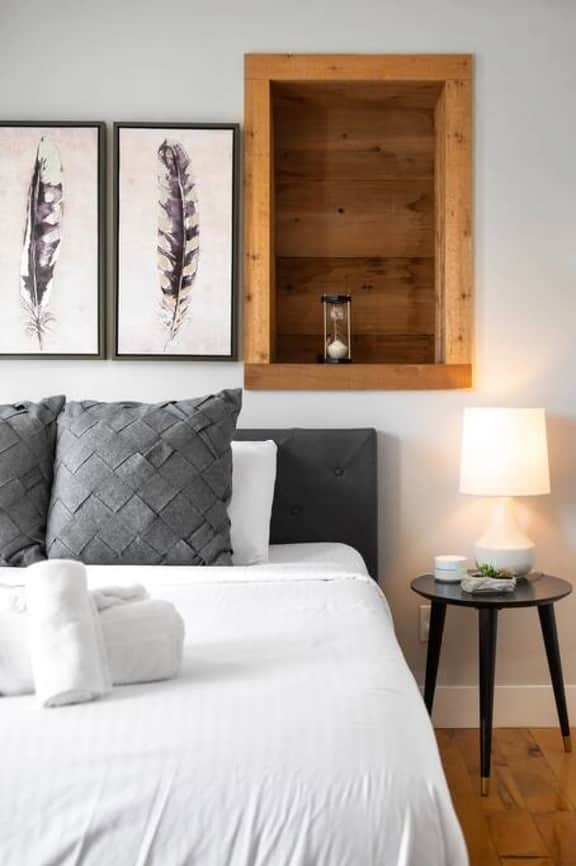 Broadway Suites - Stunning Downtown Condos