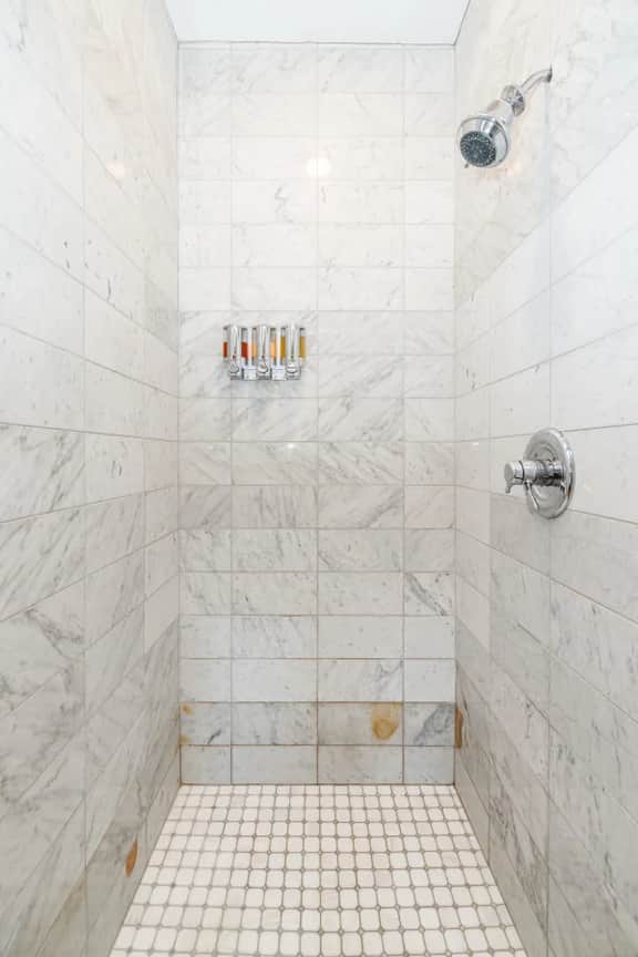 Great Parkside Microapartment ♥ Location AND Price