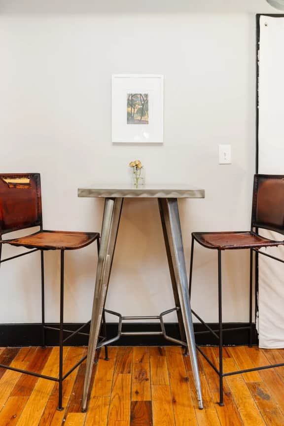 Great Parkside Microapartment ♥ Location AND Price