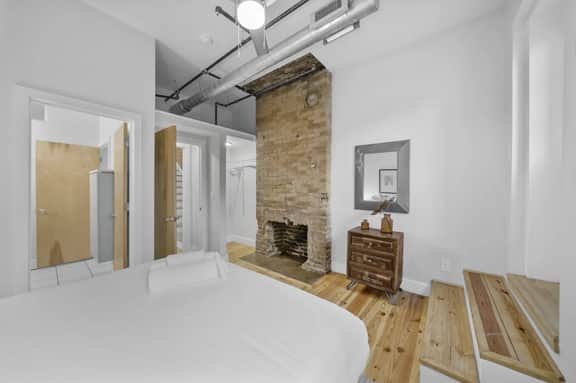 Huge Retreat| Rooftop Deck| Stay At Findlay Market