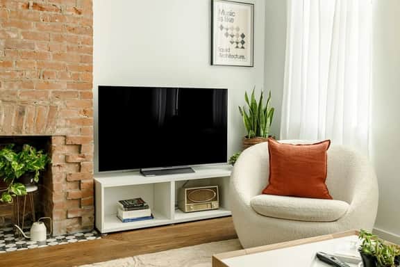 Lux Condo Steps to Washington Park | Walk to ALL