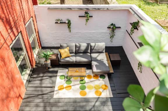 Lux Parkside 1BR | Patio | Free Parking | Walk ALL