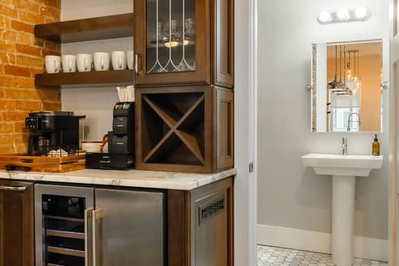 Lux Townhome | Washington Park | Walk to ALL