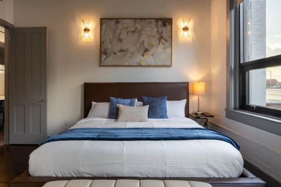 Luxury 3BR on TQL Stadium & Washington Park