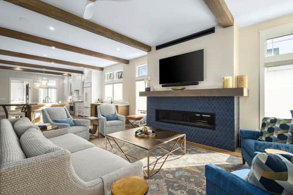 Luxury Home Under the Dome | 2 Min to Notre Dame