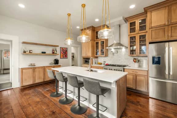 Palatial Parkside 3bd Home, Luxury Retreat