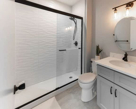 Parlor: Explore OTR/Downtown from a Renovated Condo