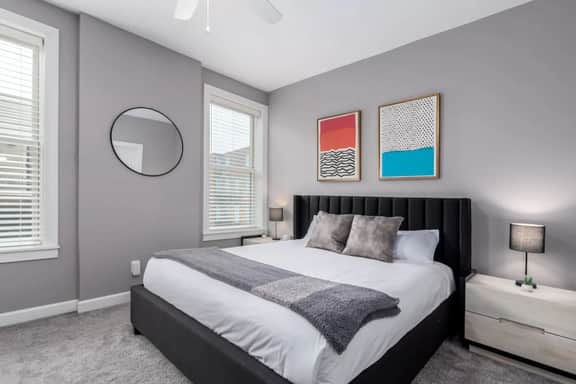 Soaring 2-Bedroom Parkside Loft Walkable to it All