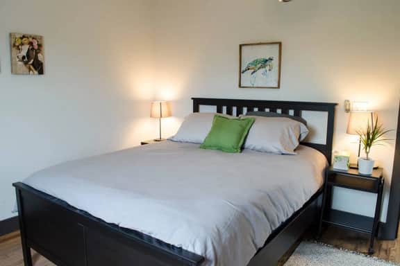 Stunning Condos Near Washington Park w/ Parking