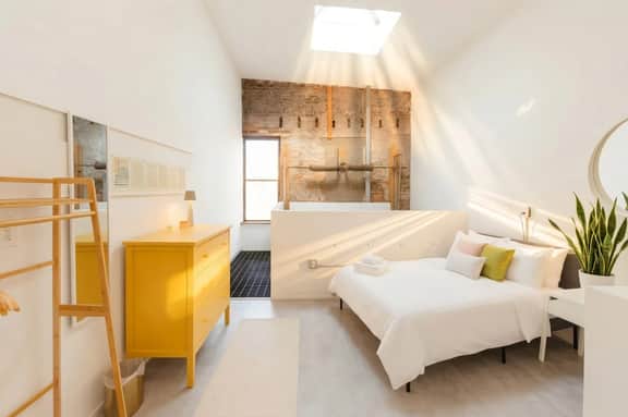 Stylish Artist Loft, Steps from TQL Stadium