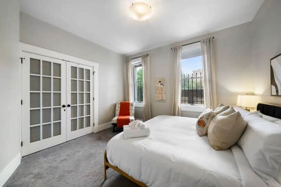 Walkable 2BR | Findlay Market | Downtown | UC 1