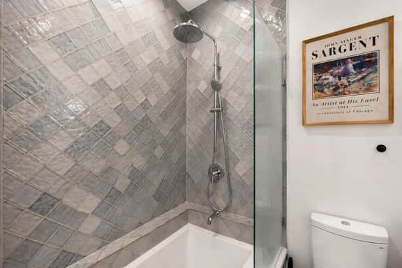 Washington Park 1BR w Parking - Walk Everywhere