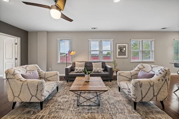 Classy 2BR Condo Near City Centre | OTR, UC, Zoo