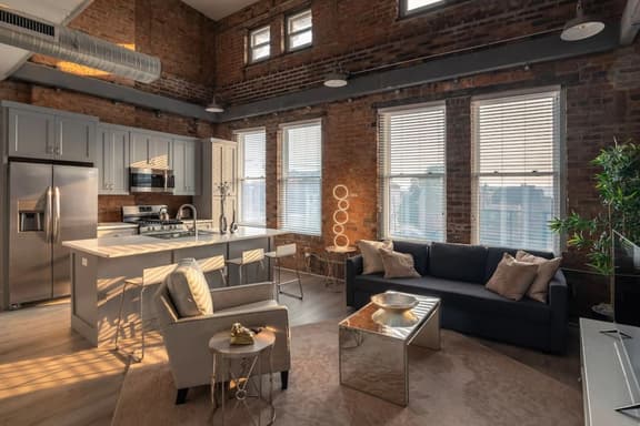 Entire Historic Building: Sleeps 30