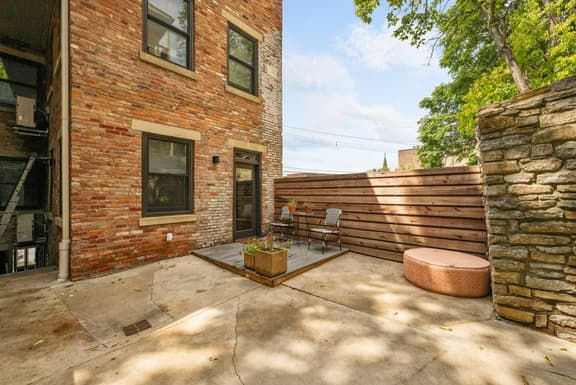 Hidden Gem 2BD w/ Patio, Near Findlay Market, UC