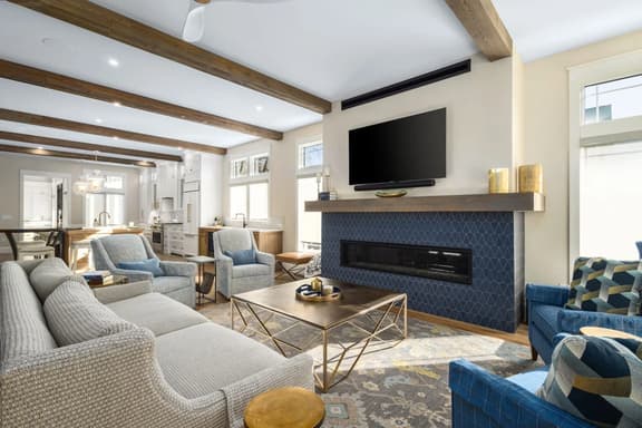 Luxury Home Under the Dome | 2 Min to Notre Dame