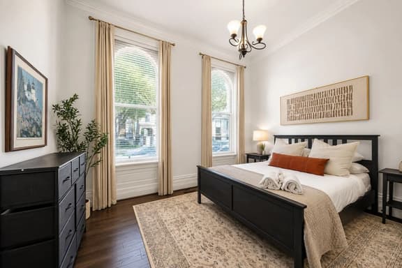 2BR / 2Ba Home + Stadiums near Downtown, OTR